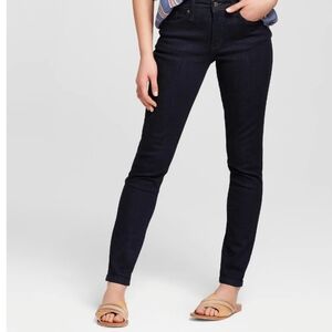 Universal Thread Women's Navy Skinny Jeans